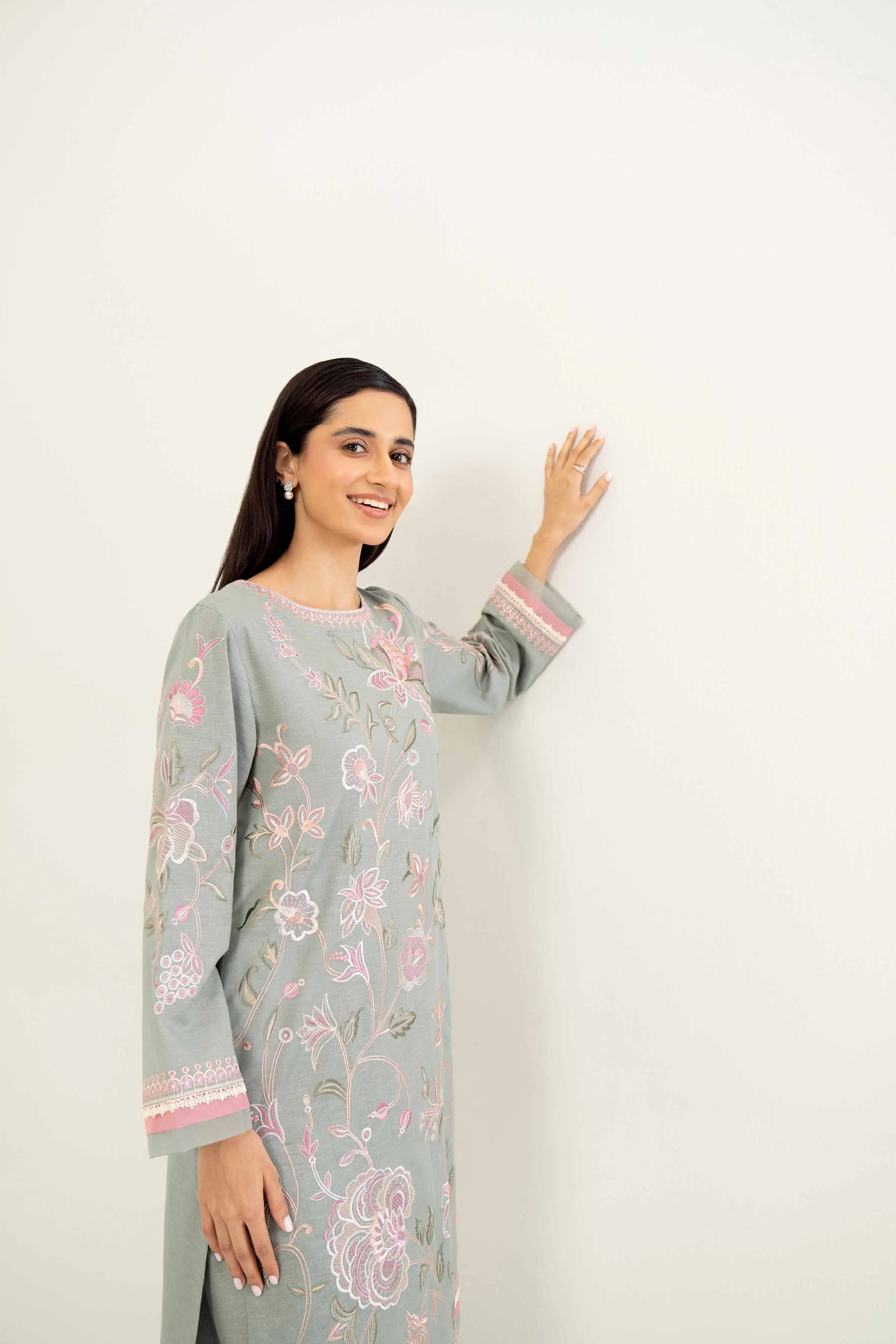 2 Piece - Embroidered Suit - PW24-108