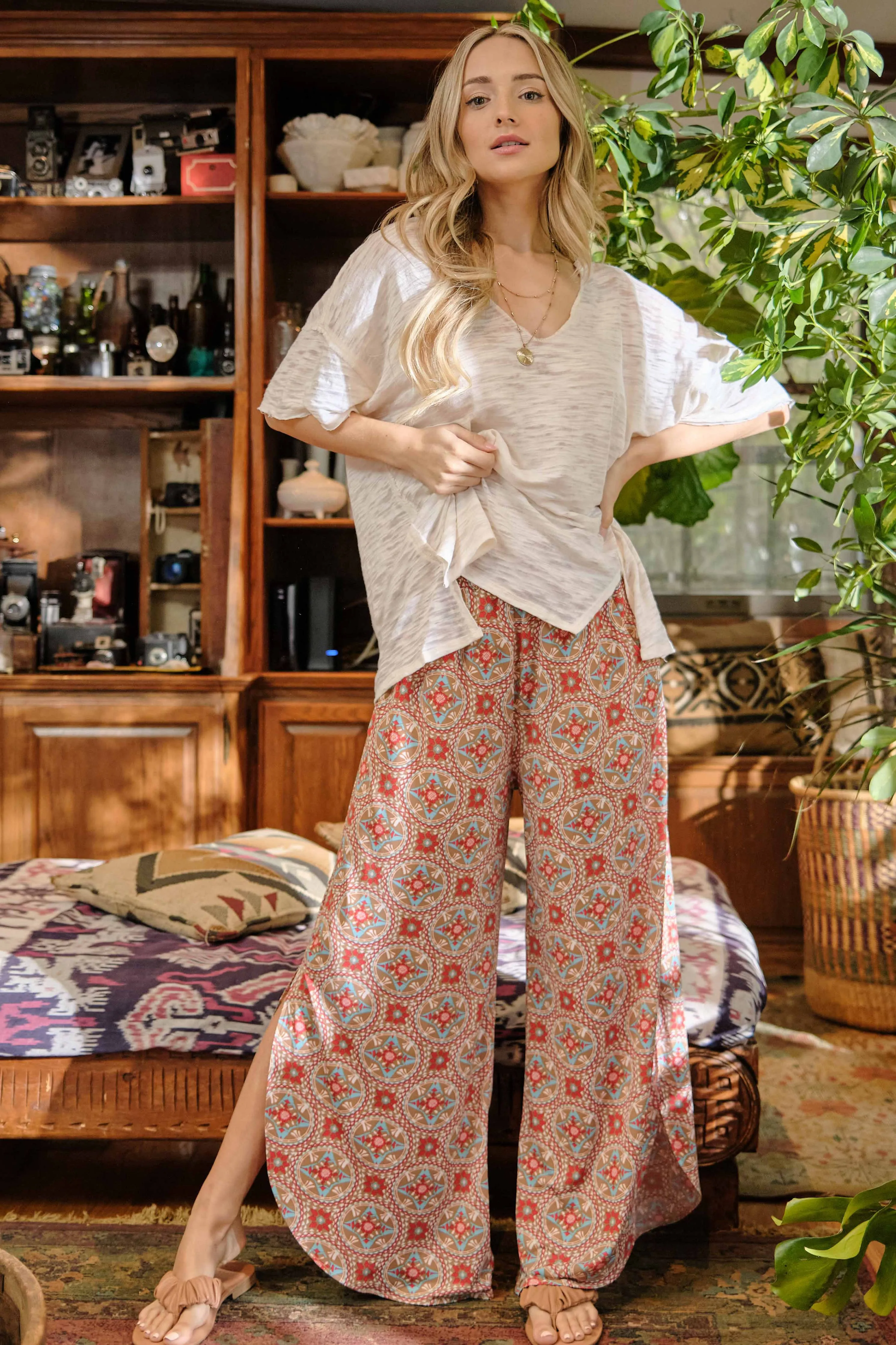 ATW13805 - Smocking Waist Side Slit Round Hem Pants: Lavender / S