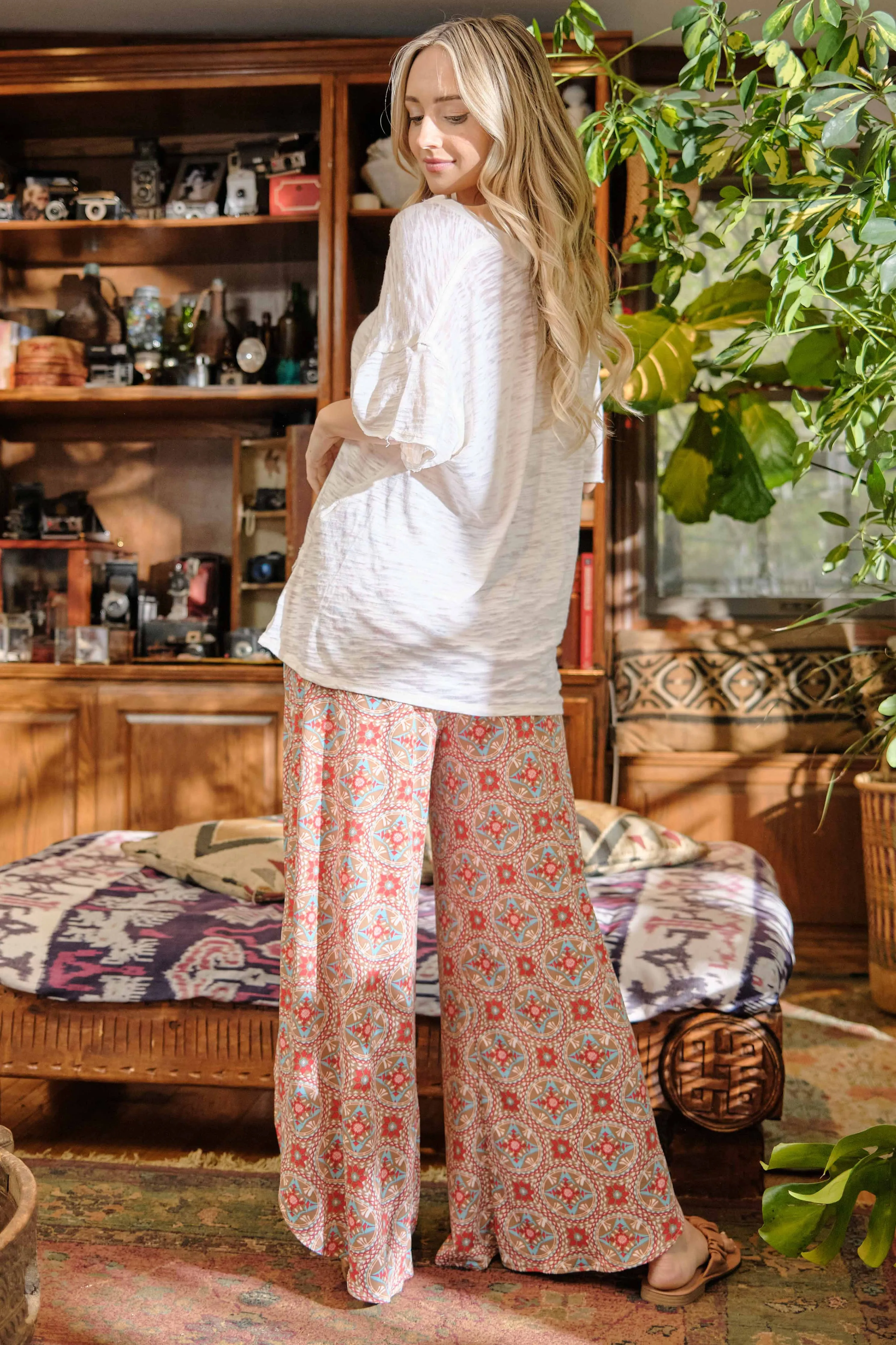 ATW13805 - Smocking Waist Side Slit Round Hem Pants: Lavender / S