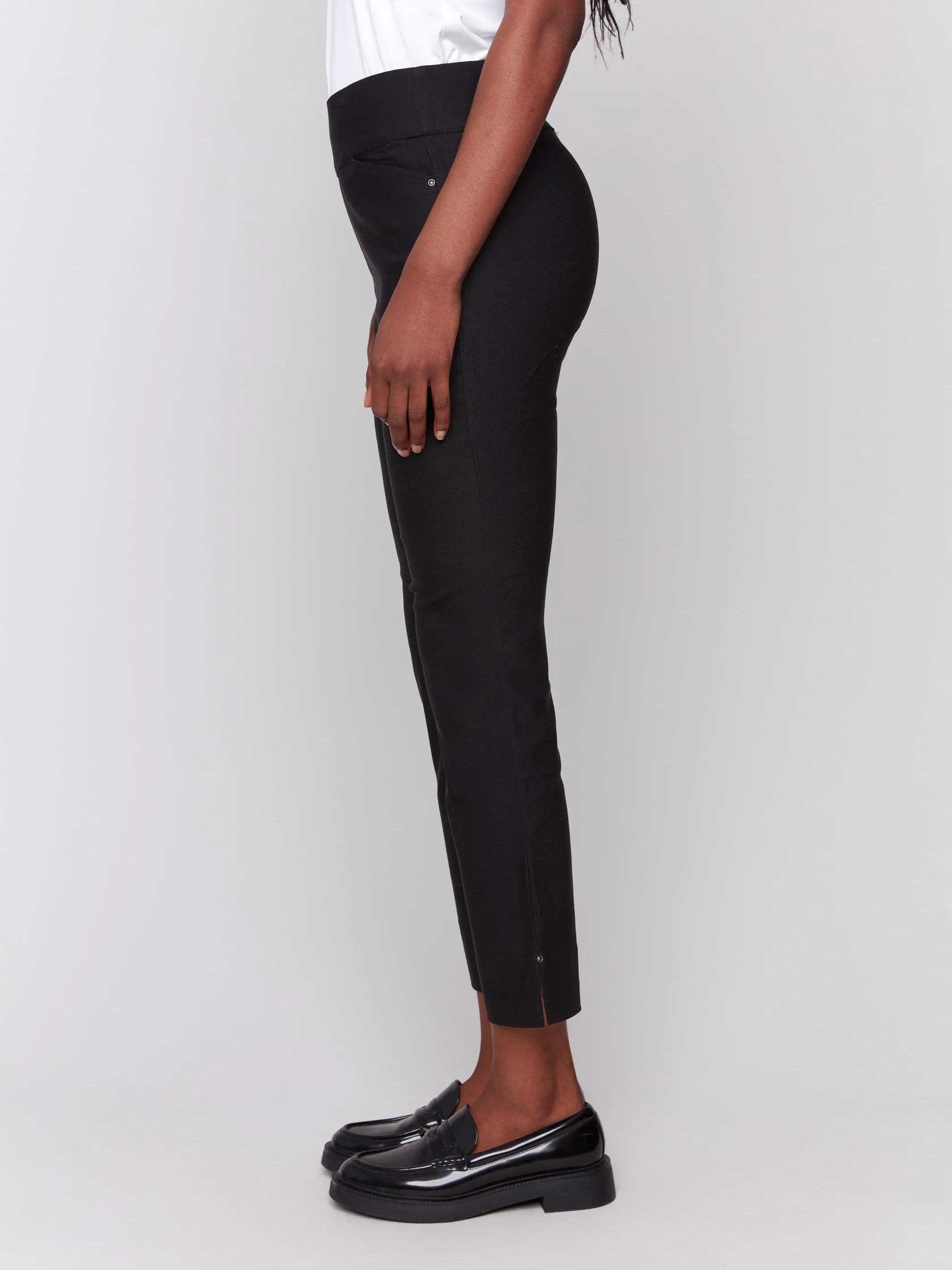Capri Pants With Hem Slit - Black