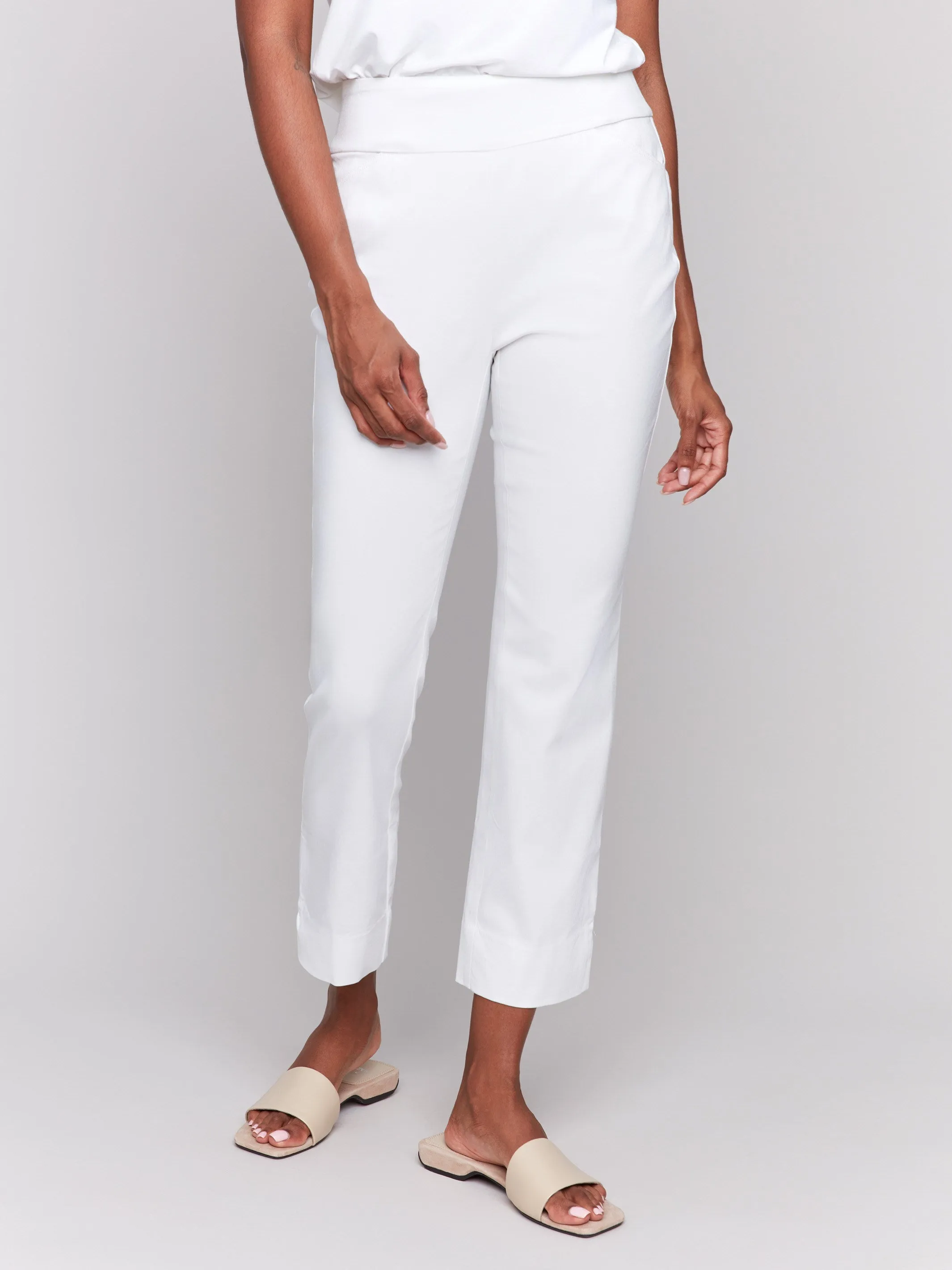 Capri Pants With Hem Slit - White