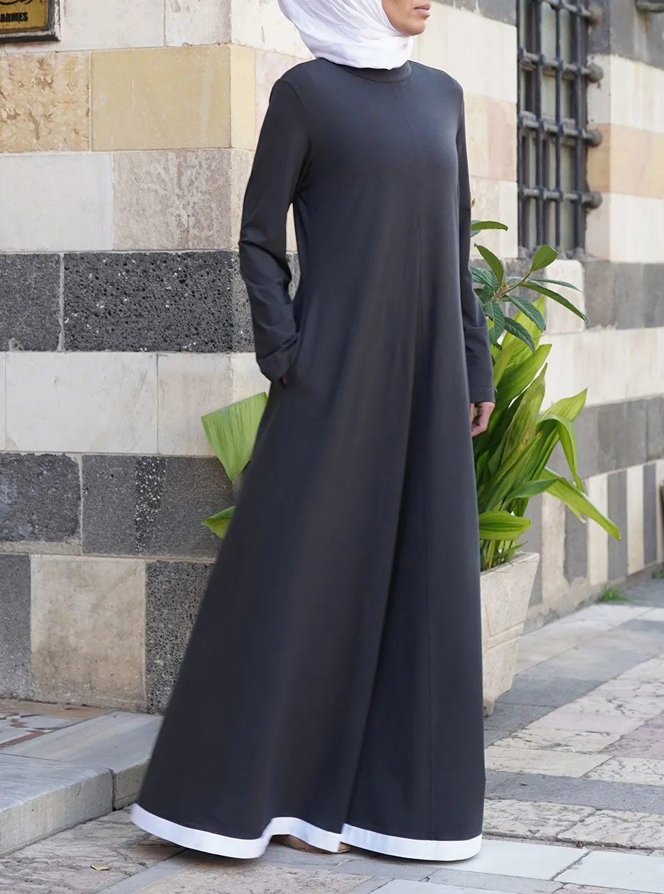 Contrast Hem Jersey Abaya