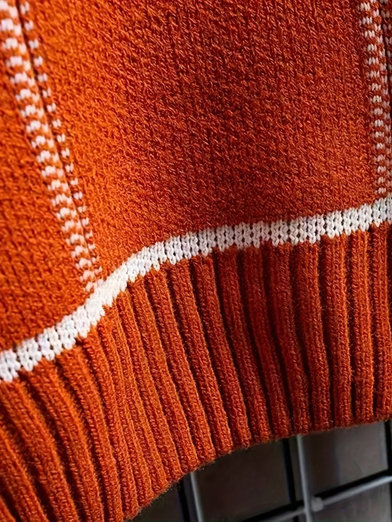 INEVOR | Knitted Mens Sweater with Round Neck