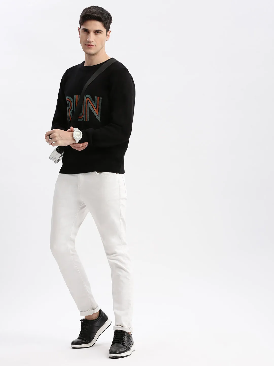 Men Black Round Neck Long Sleeves Typography Pullover Sweaters