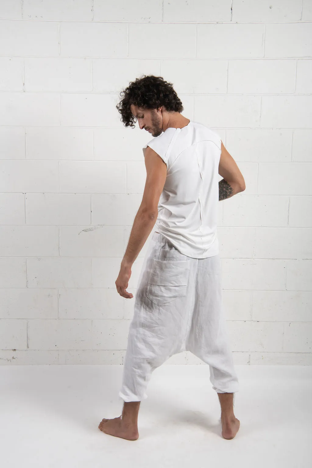 Raw Raglan Muscle- T