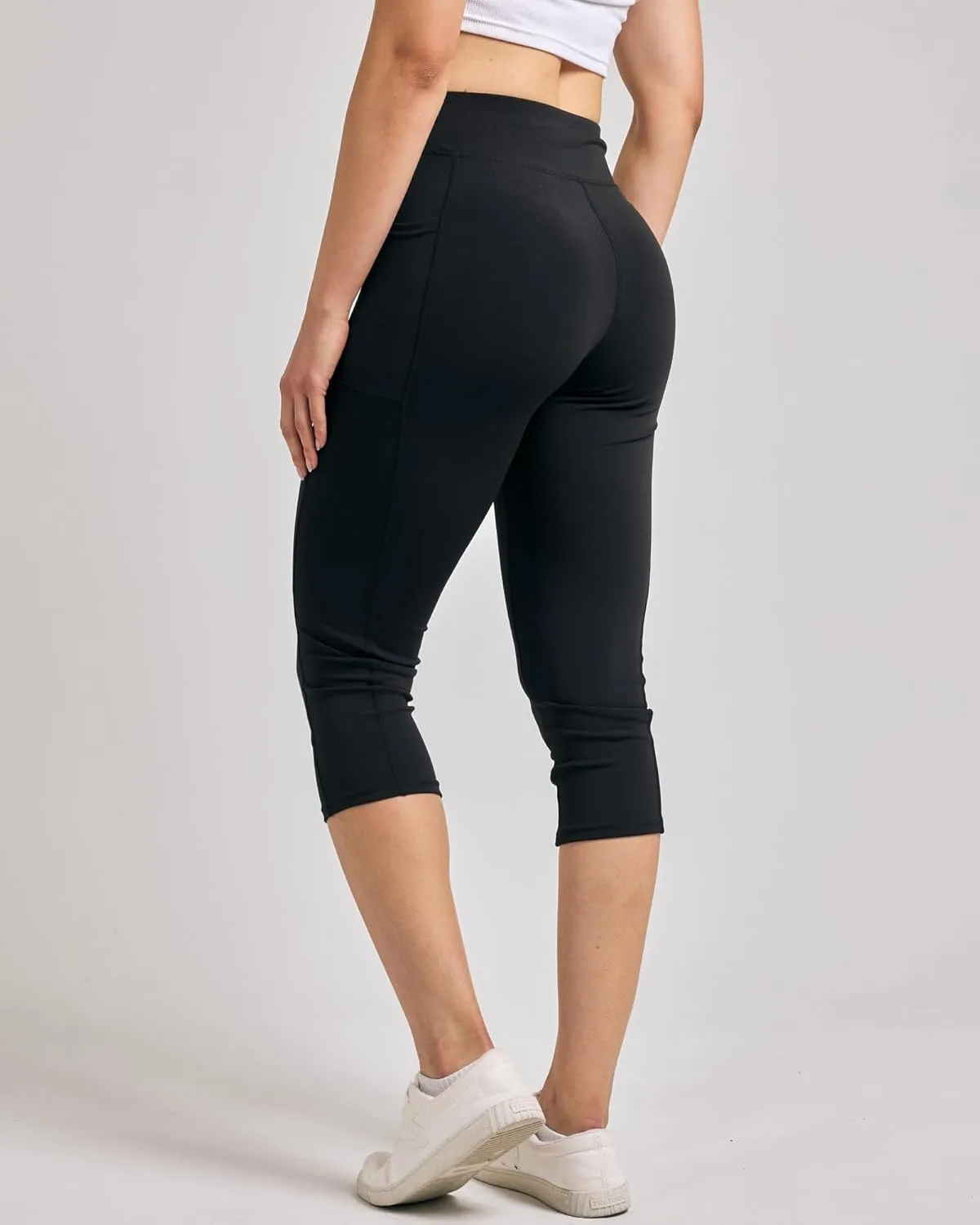 Real Essentials 4 Pack: Women's Capri Leggings with Pockets Casual Yoga Workout Exercise Pants (Available in Plus Size)