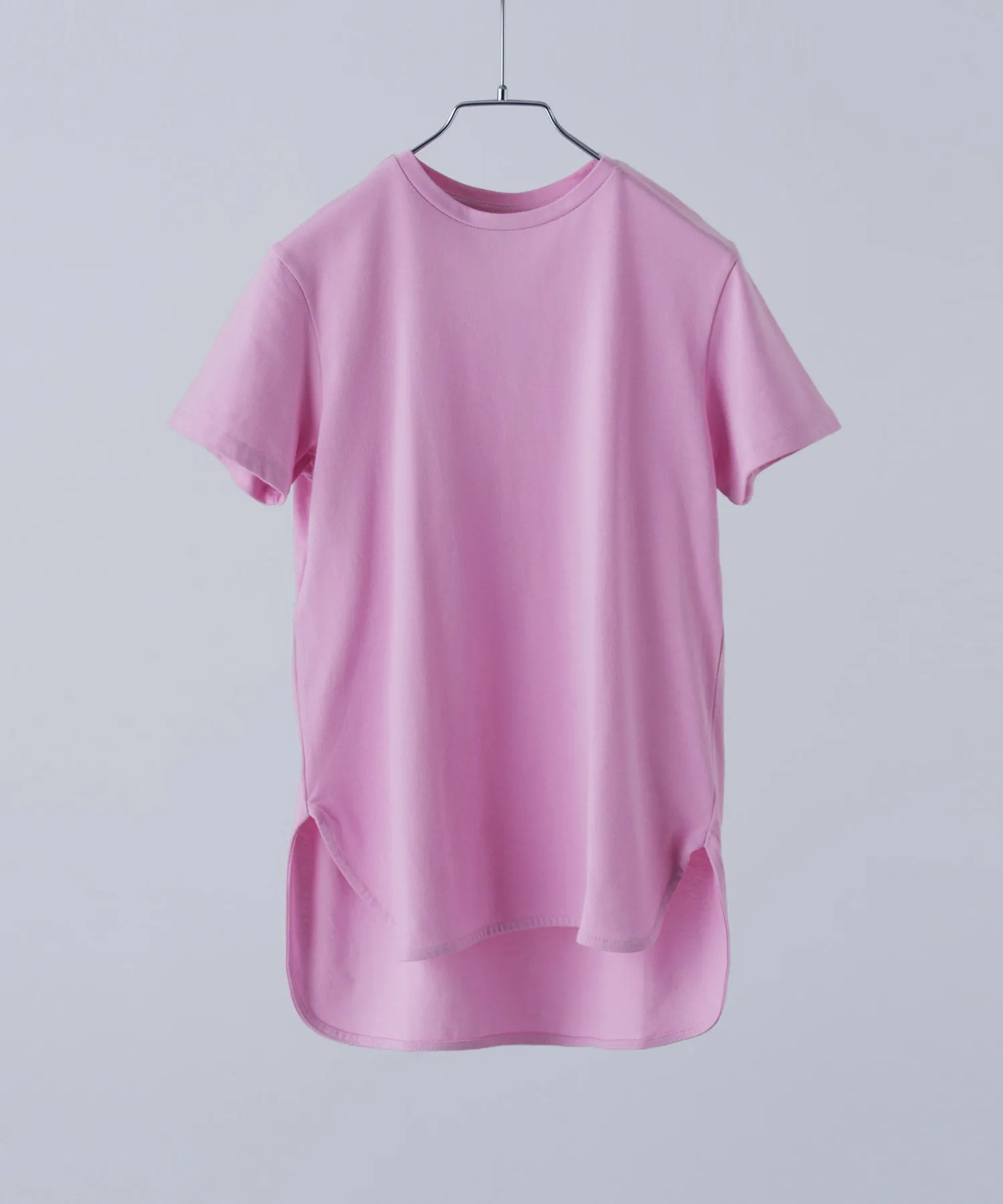 Side slit round hem T-shirt